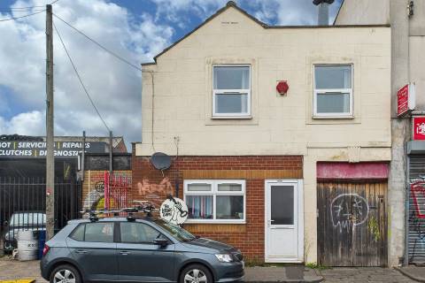 Property for auction in Avon