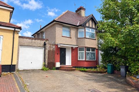 Property for auction in London