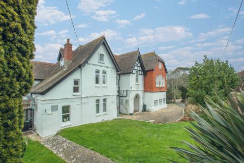 Property for auction in Isle of Wight