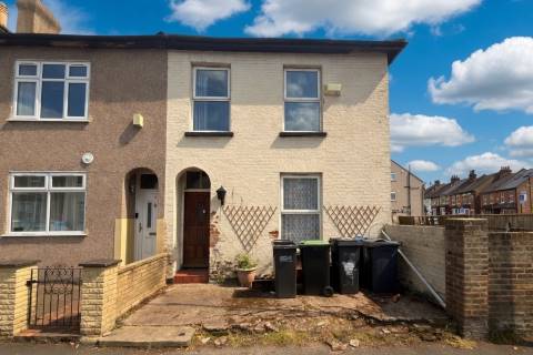Property for auction in Surrey