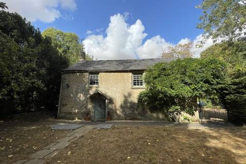 Property for auction in Oxfordshire