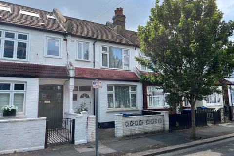 Property for auction in London