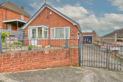 Property for auction in Derbyshire
