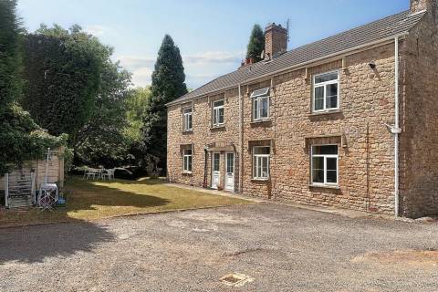 Property for auction in Avon