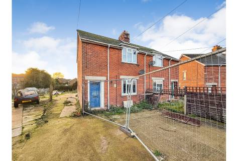 Property for auction in Isle of Wight