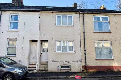 Property for auction in Kent