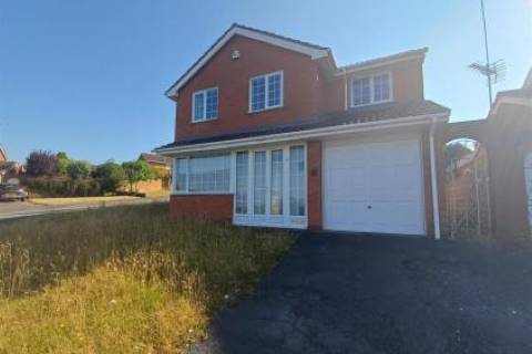 Property for auction in West Midlands