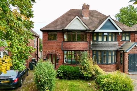 Property for auction in West Midlands