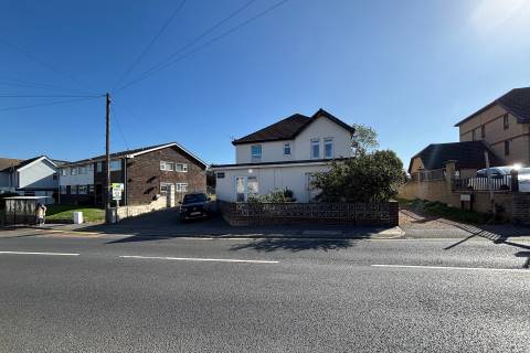 Property for auction in Isle of Wight