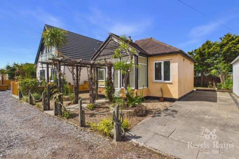 Property for auction in Clwyd