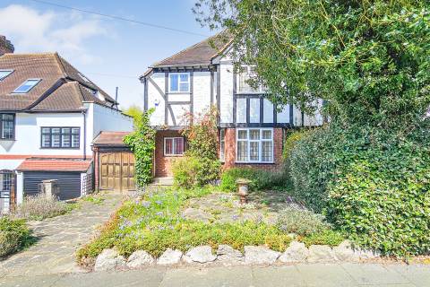 Property for auction in Kent