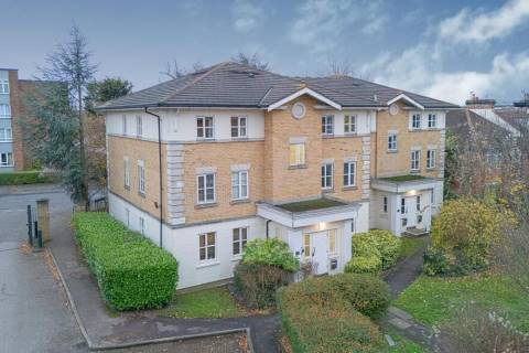 Property for auction in Essex