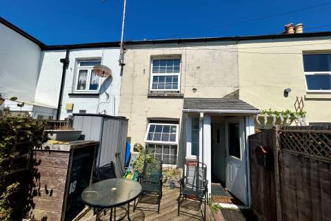 Property for auction in Isle of Wight