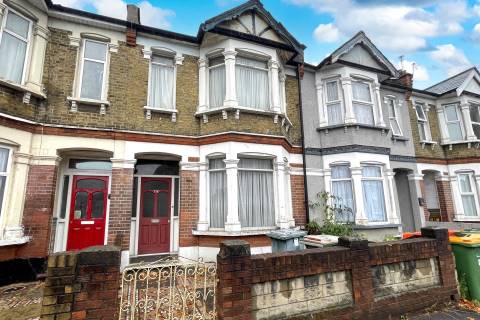 Property for auction in London