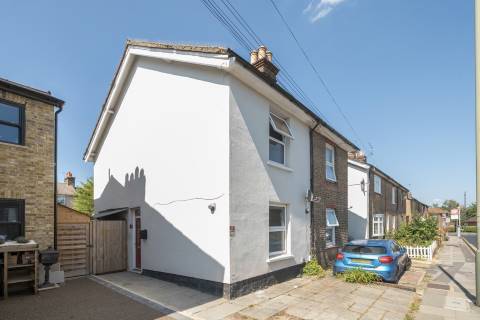 Property for auction in Kent