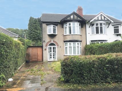 Property for auction in West Midlands