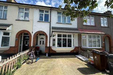 Property for auction in Essex