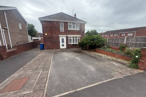 Property for auction in Derbyshire