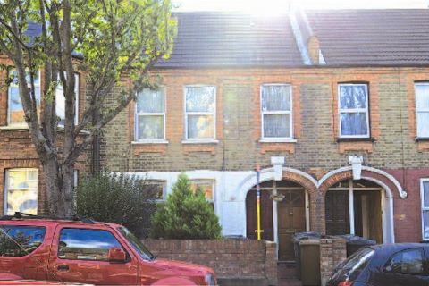 Property for auction in London