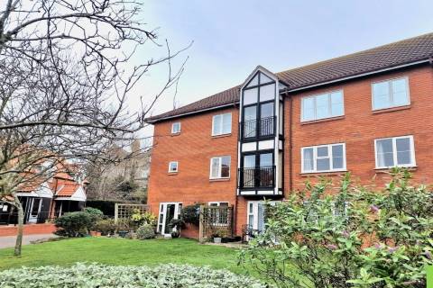 Property for auction in Norfolk