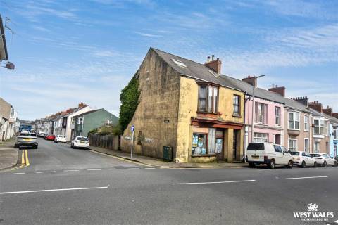 Property for auction in Dyfed