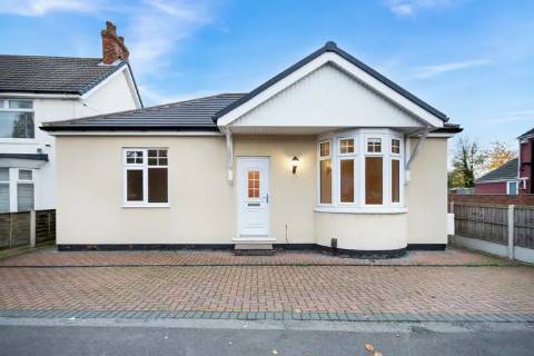 Property for auction in North Lincolnshire