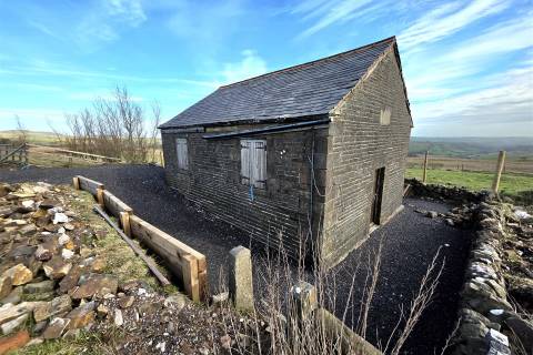 Property for auction in Derbyshire