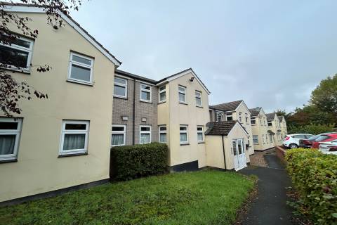 Property for auction in Derbyshire