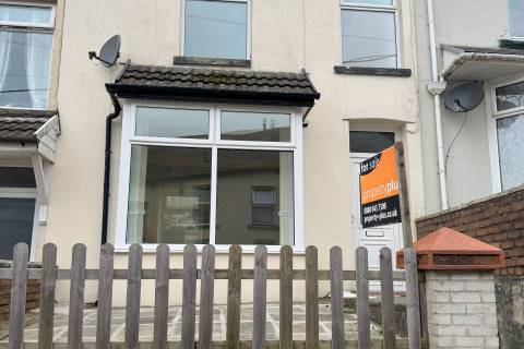 Property for auction in Mid Glamorgan