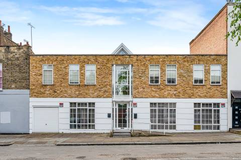 Property for auction in London