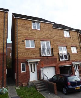 Property for auction in South Glamorgan