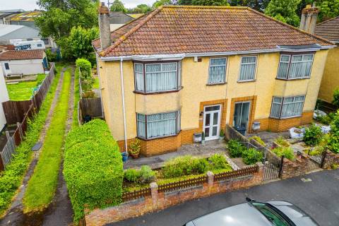 Property for auction in Avon