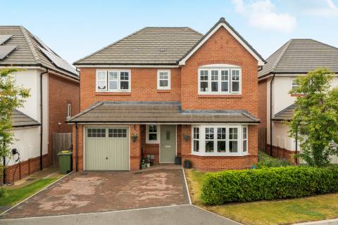 Property for auction in Clwyd