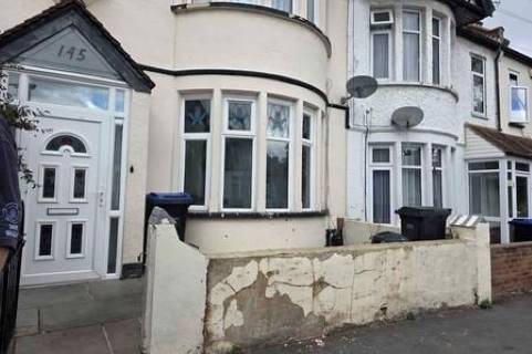 Property for auction in Essex