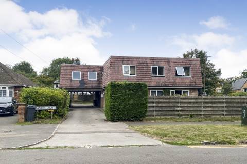 Property for auction in Buckinghamshire
