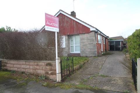 Property for auction in Clwyd