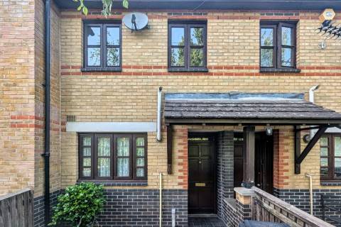 Property for auction in Essex