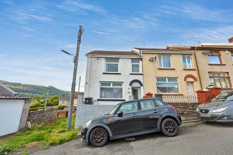 Property for auction in Mid Glamorgan