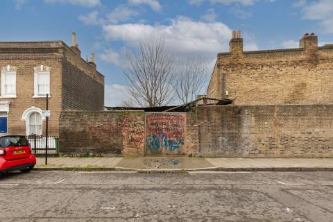 Property for auction in London