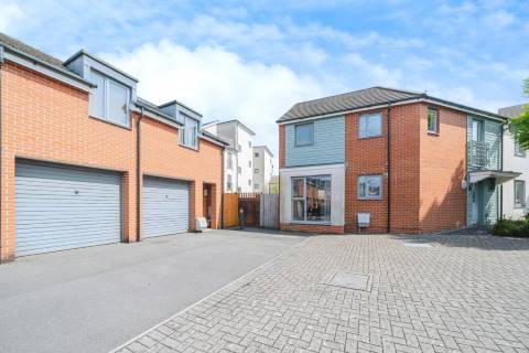 Property for auction in Avon