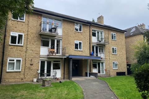 Property for auction in London