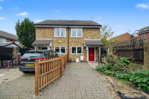 Property for auction in London