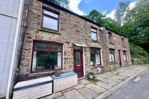 Property for auction in Mid Glamorgan