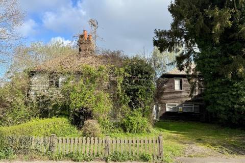 Property for auction in Kent