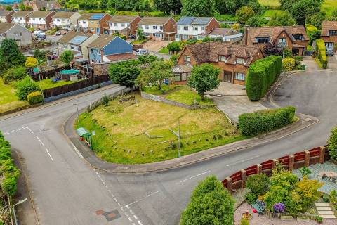 Property for auction in Mid Glamorgan