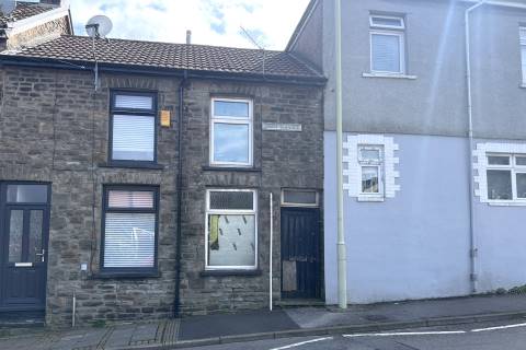 Property for auction in Mid Glamorgan