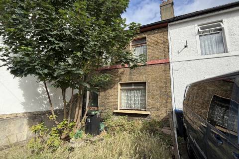 Property for auction in Surrey