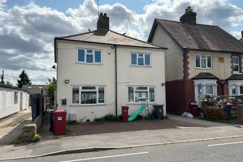 Property for auction in Berkshire