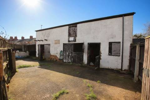 Property for auction in North Lincolnshire