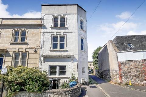 Property for auction in Avon